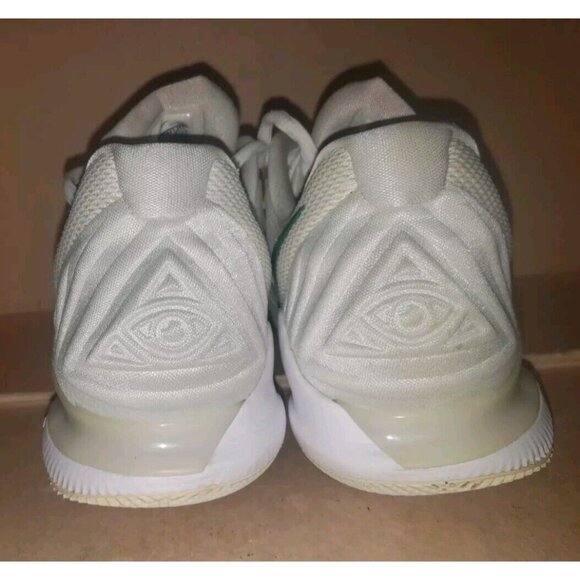 Nike Air Zoom Vapor Kyrie X Kyrgios White Gold Clover Green Men\'s Size 7.5 EUC main image 7
